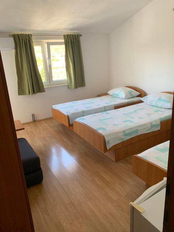 Room Ivana Neum Bagian luar foto