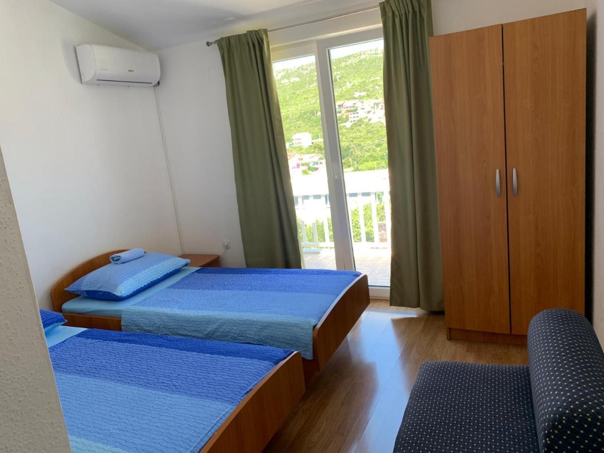 Room Ivana Neum Bagian luar foto