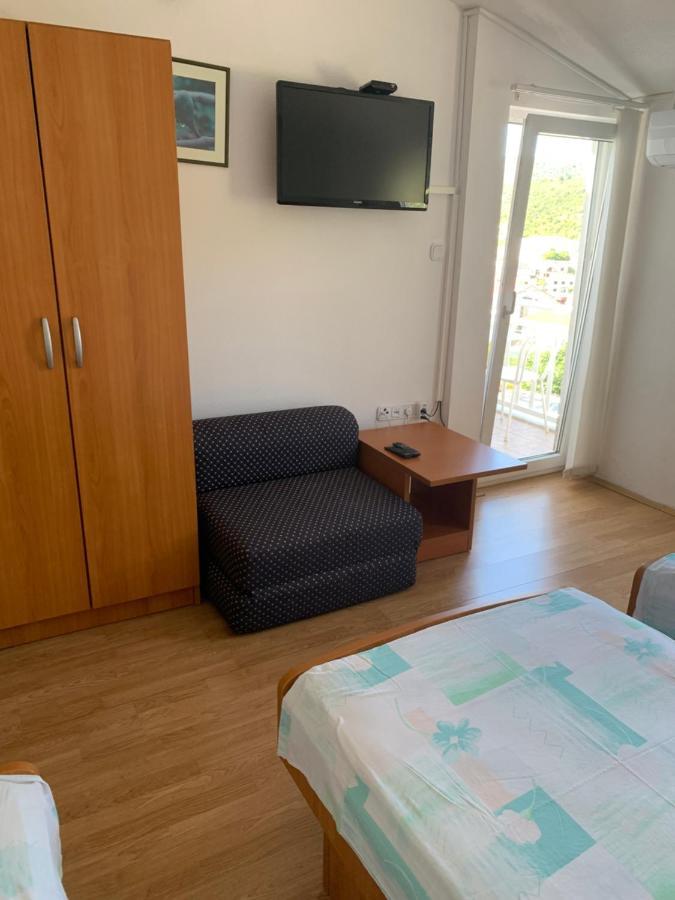 Room Ivana Neum Bagian luar foto