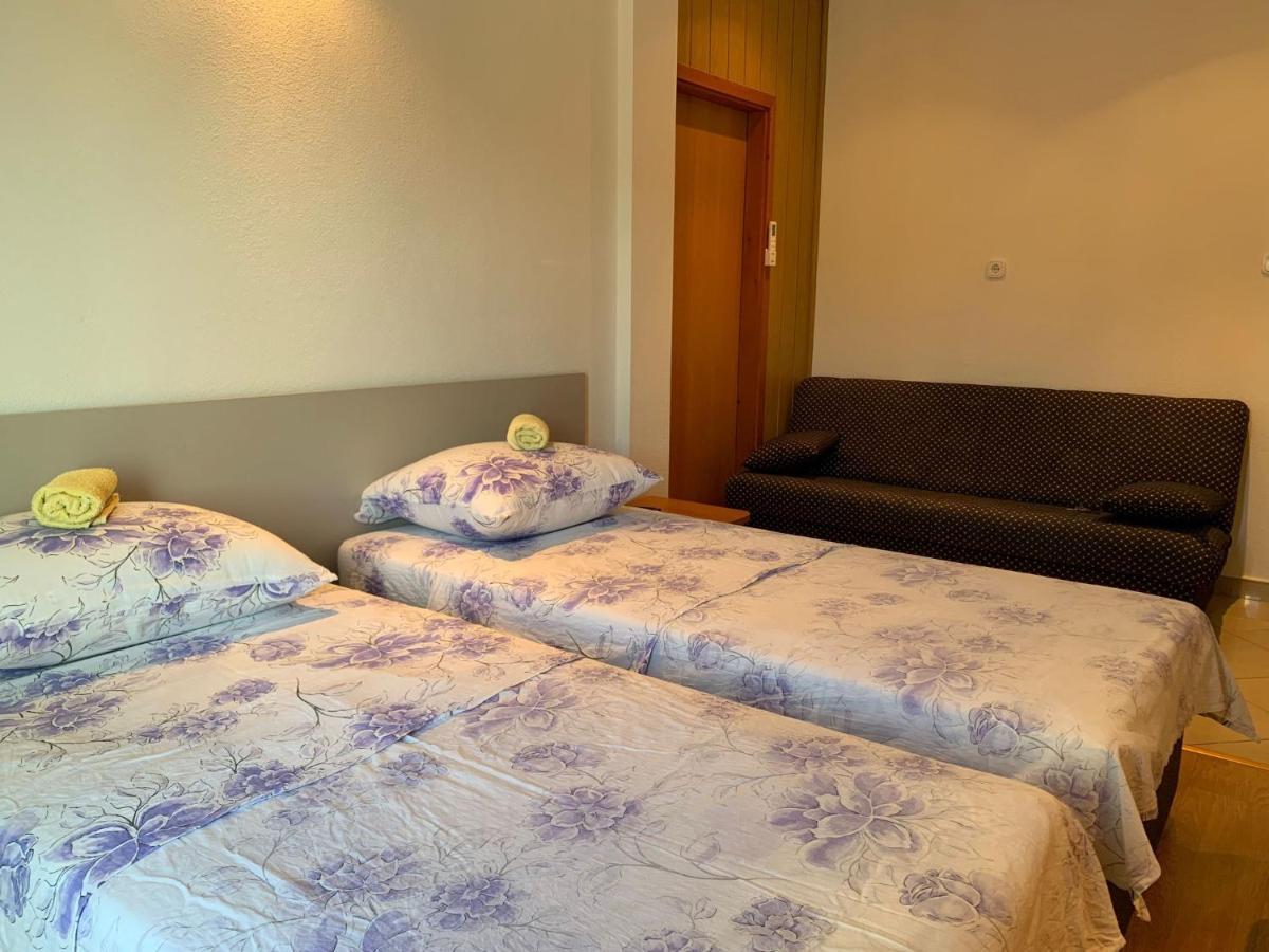 Room Ivana Neum Bagian luar foto