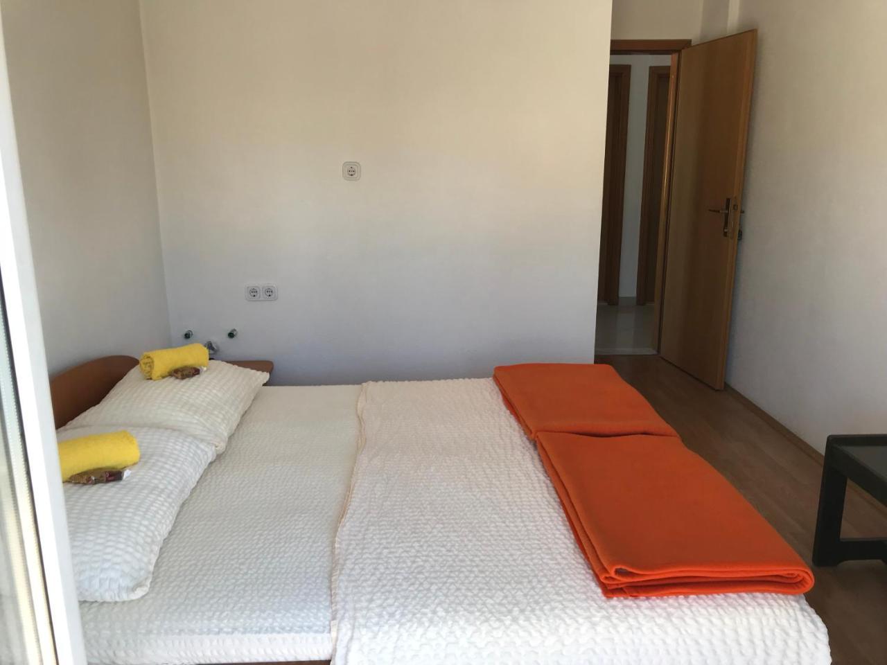 Room Ivana Neum Bagian luar foto